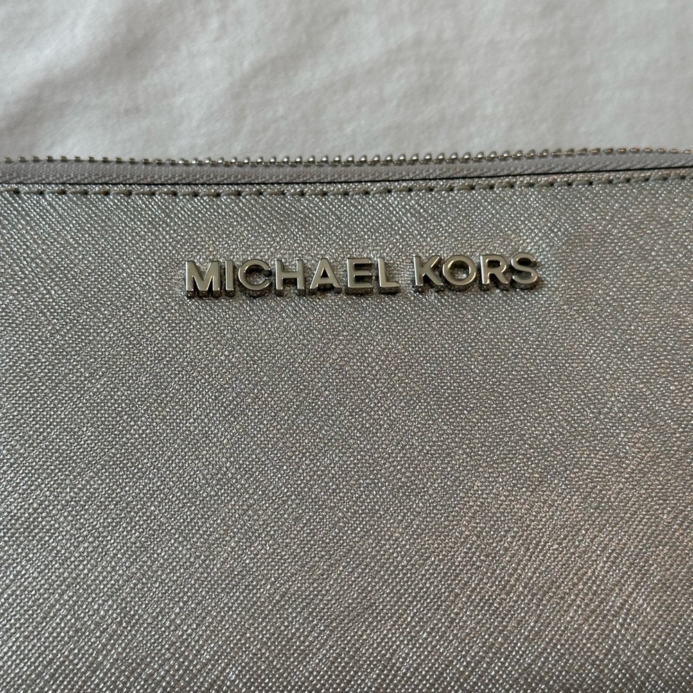 Michael kors silver wristlet